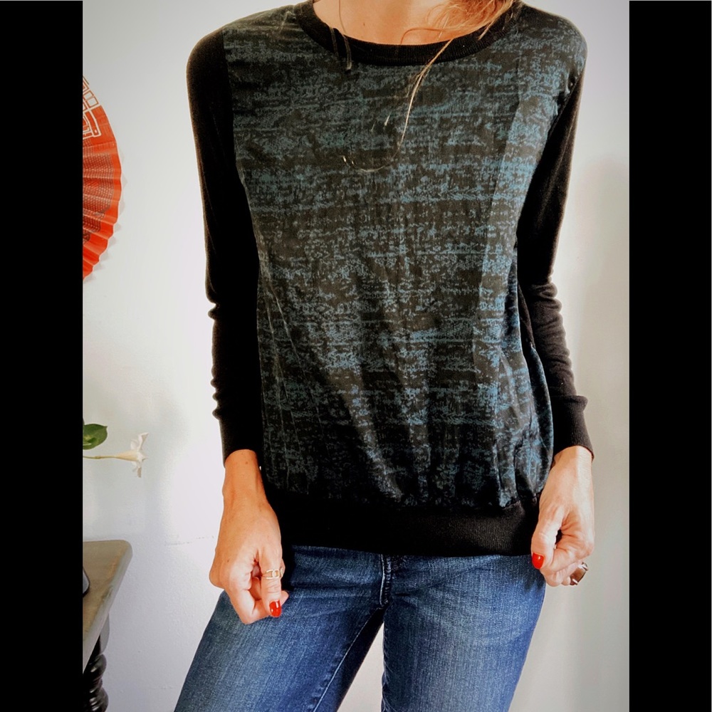H & M | Mixed Media Abstract Print Top